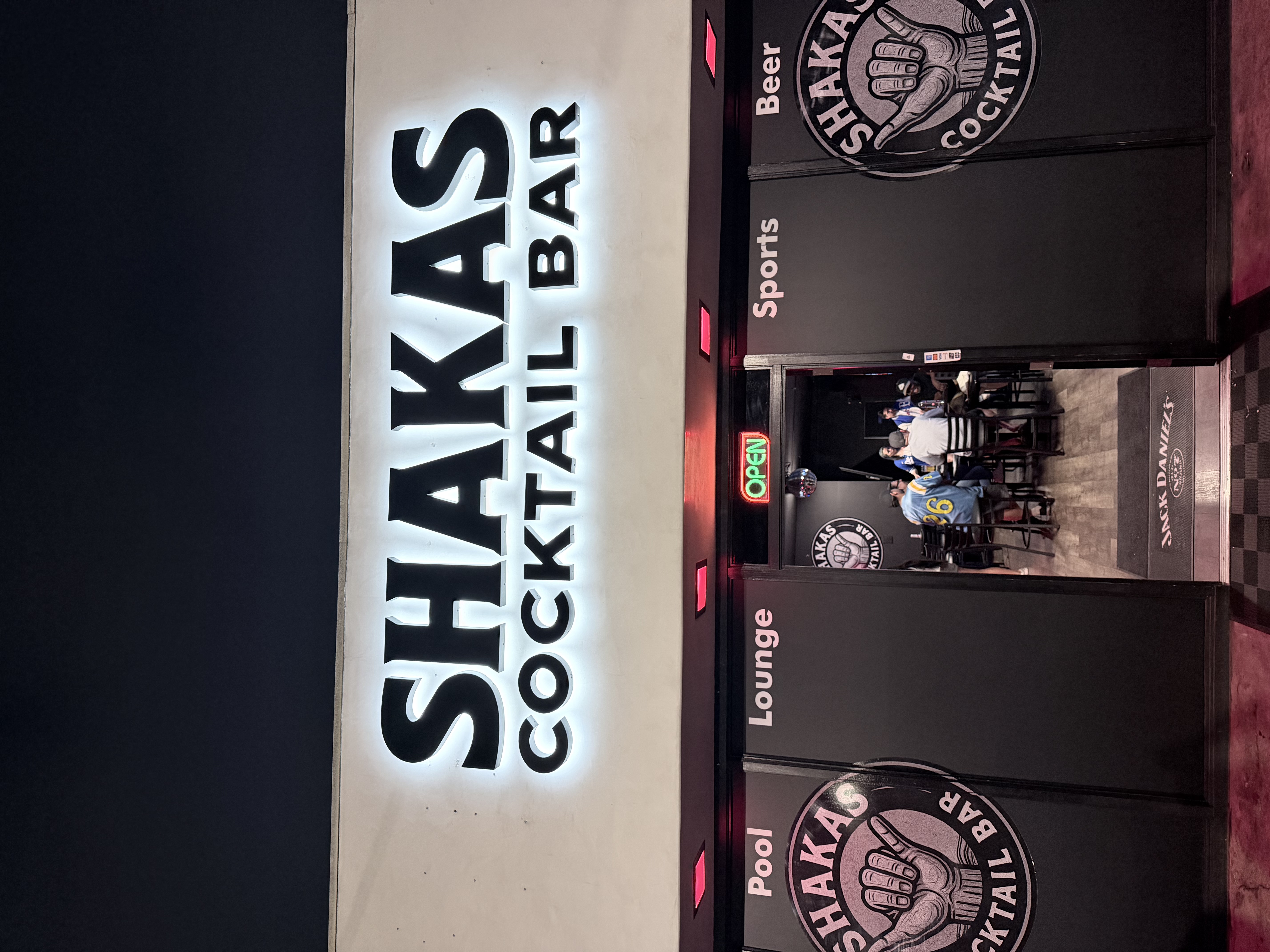 Shakas Cocktail Bar illuminated sign