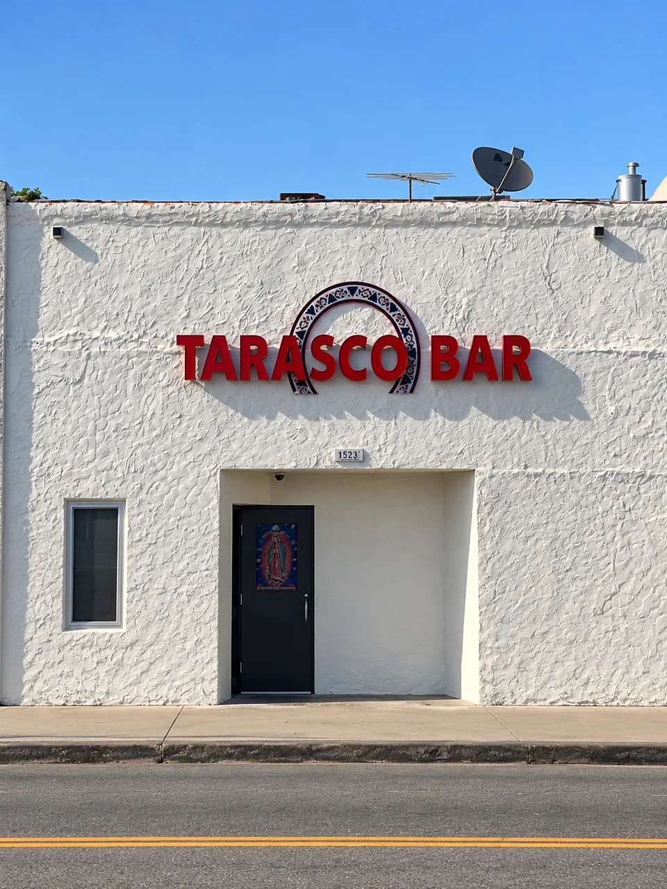Tarasco Bar red dimensional exterior letters in daylight